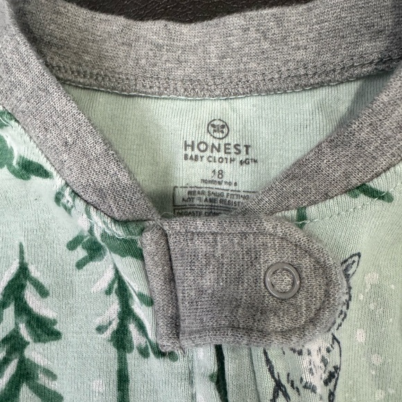 Like New Honest Pajamas 2 piece set - Size 18 Months - Picture 2 of 2